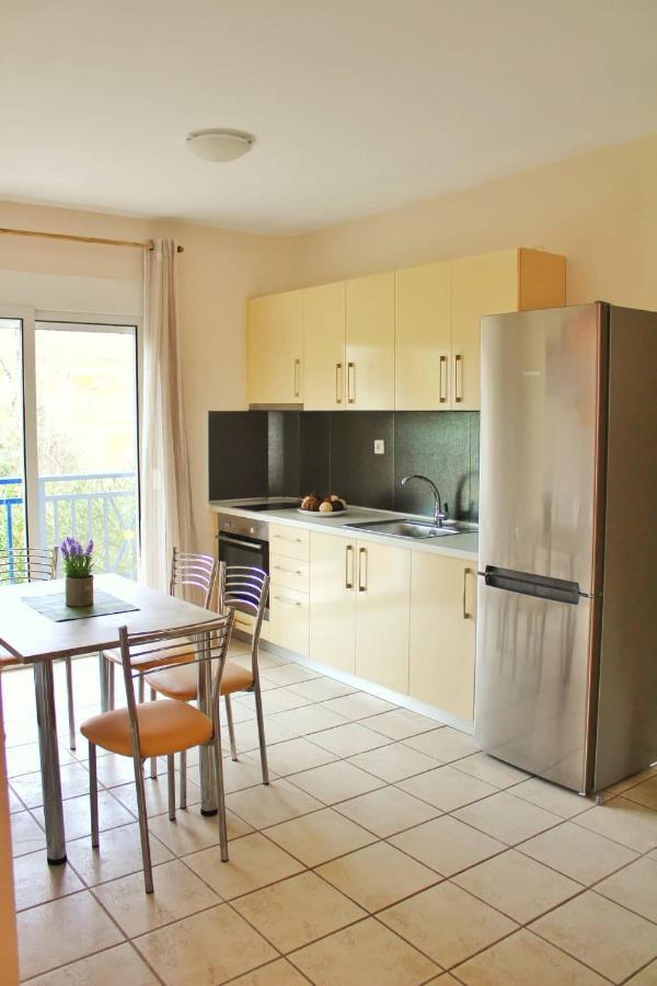 Apartamento Nikogroup Noulis Polychrono Exterior foto